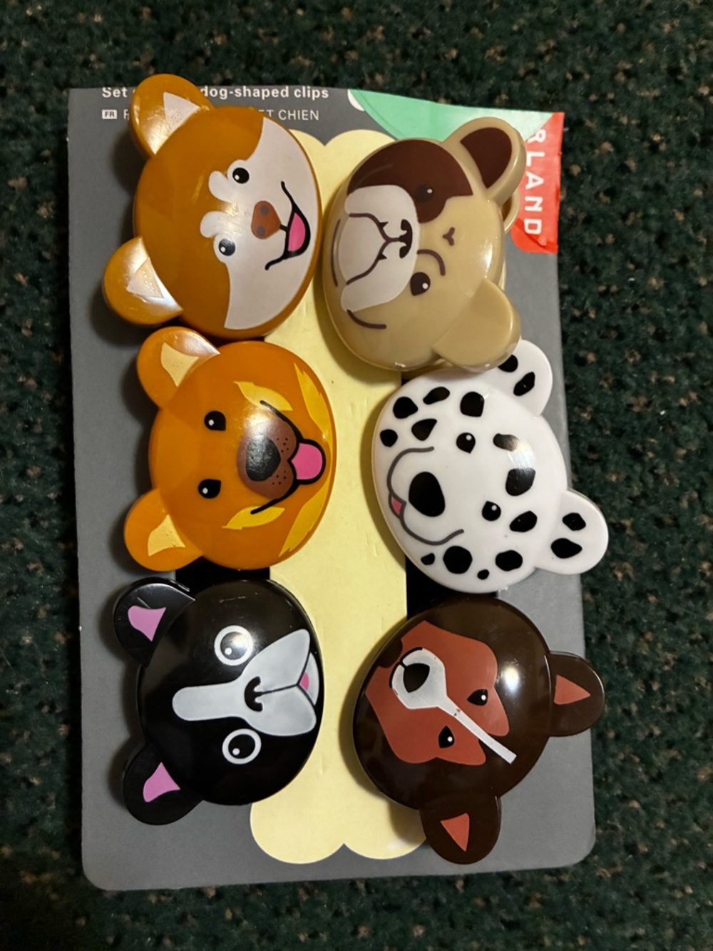 Dog-Shaped Bag Clips - Assorted Brown, White, Black, Tan